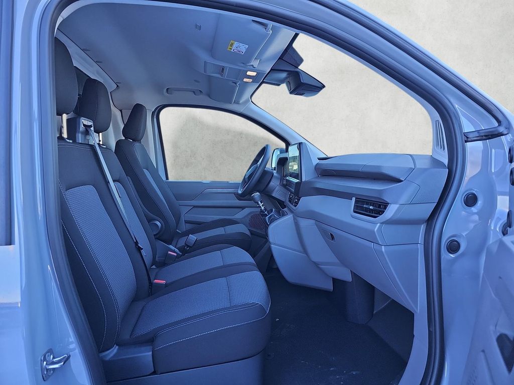Volkswagen T7 Transporter 2025