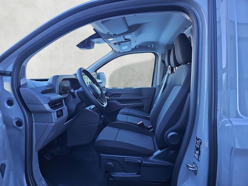 Volkswagen T7 Transporter 2025