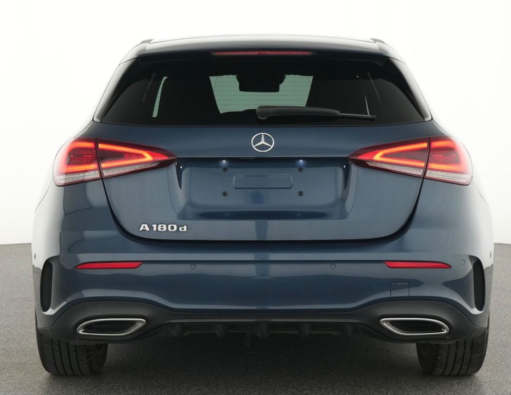 Mercedes-Benz A 180 2021