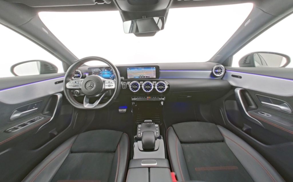 Mercedes-Benz A 180 2021