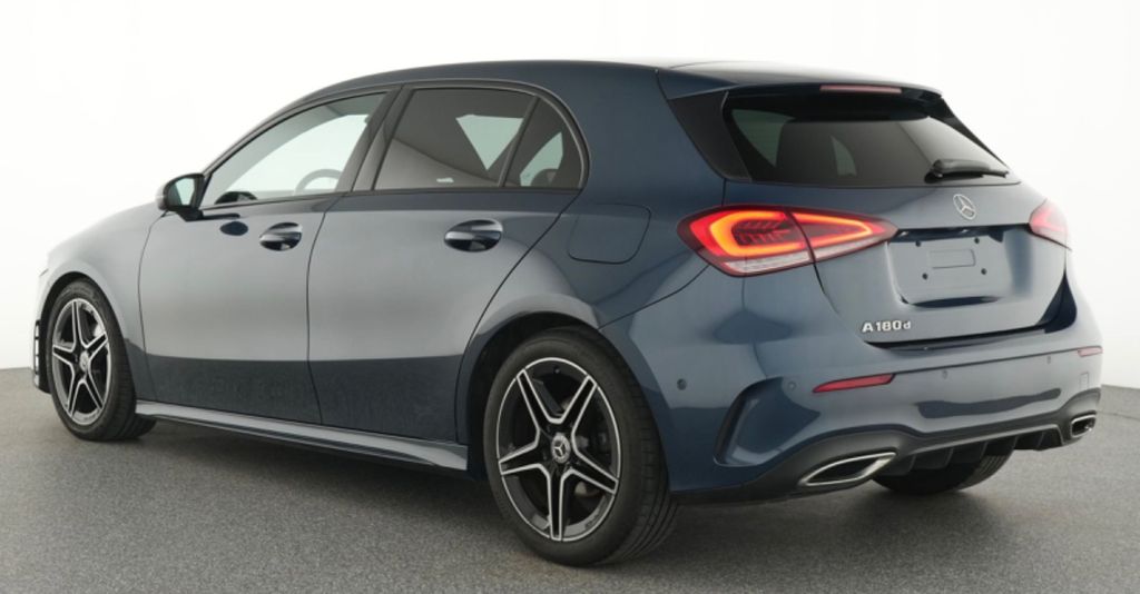 Mercedes-Benz A 180 2021