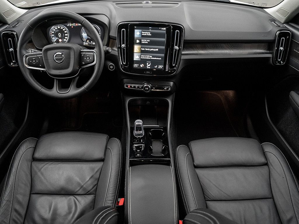 Volvo XC40 2022