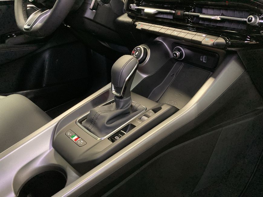 Alfa Romeo Tonale 2025