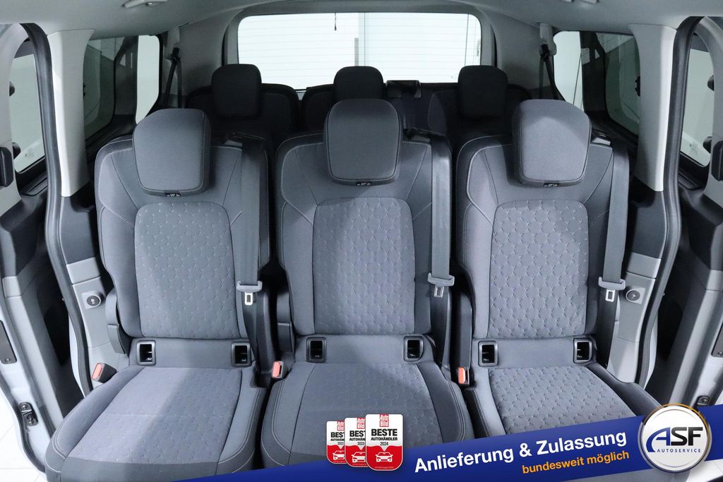 Ford Tourneo Custom 2025