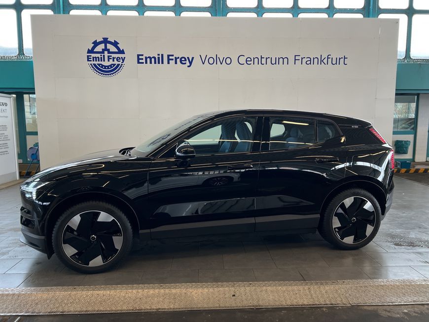 Volvo EX30 2024