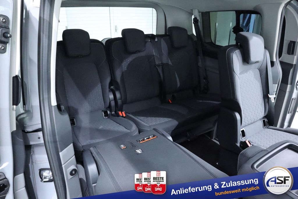 Ford Tourneo Custom 2025