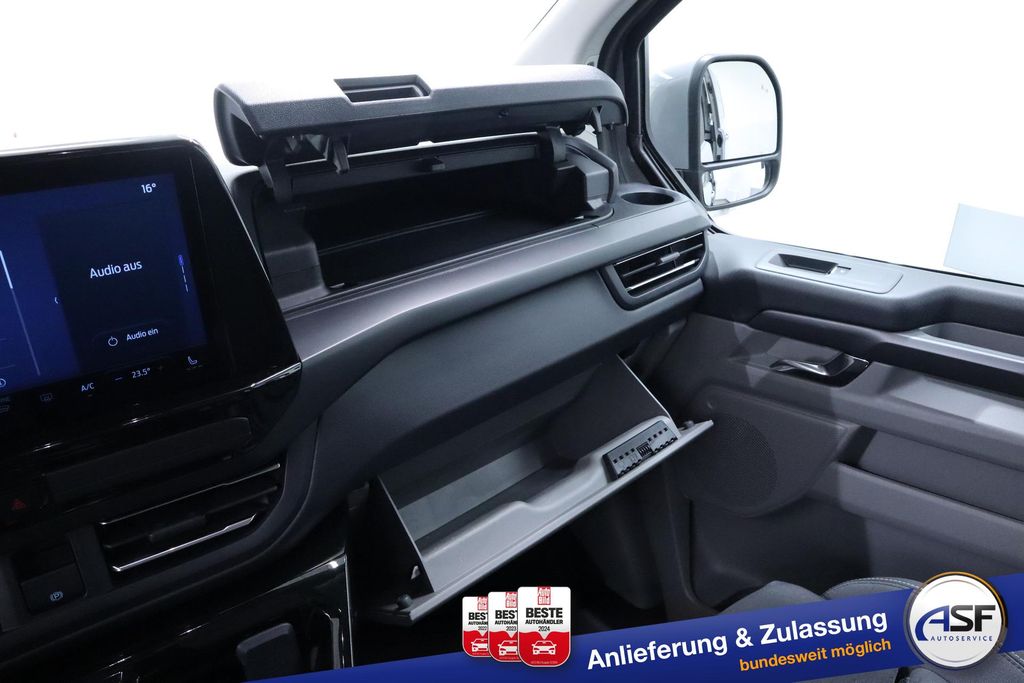 Ford Tourneo Custom 2025