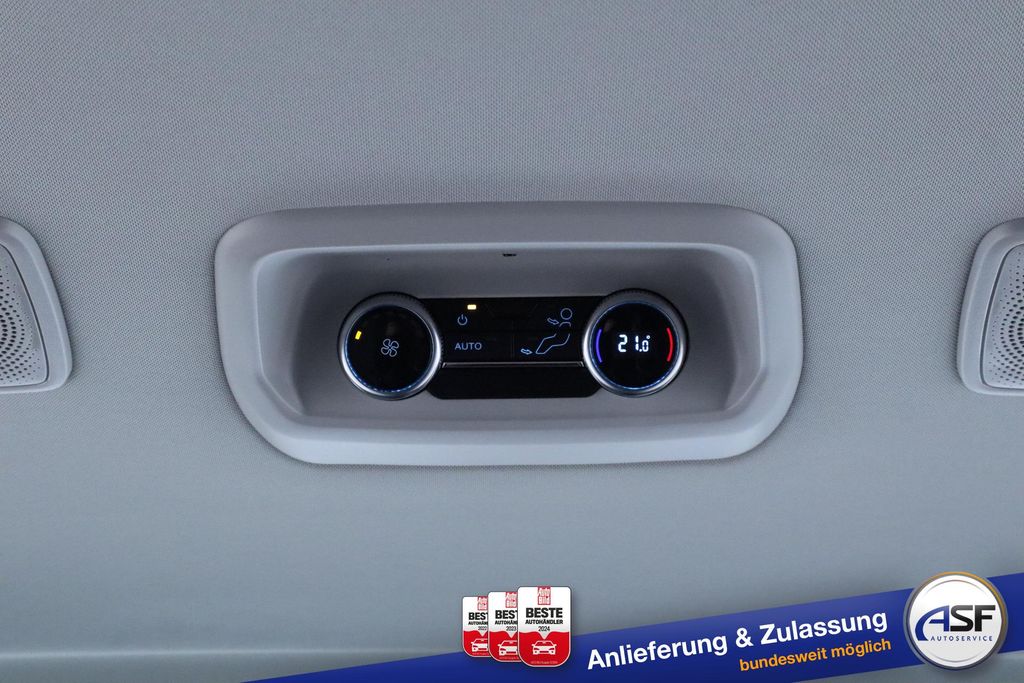 Ford Tourneo Custom 2025