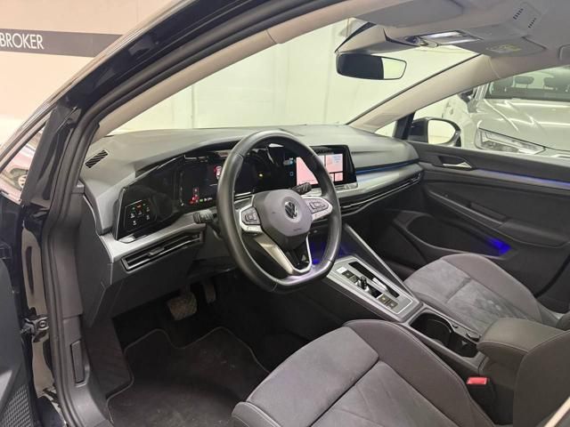 Volkswagen Golf 2021