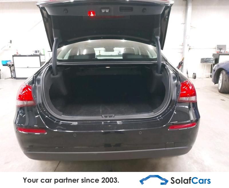 Mercedes-Benz A 180 2021