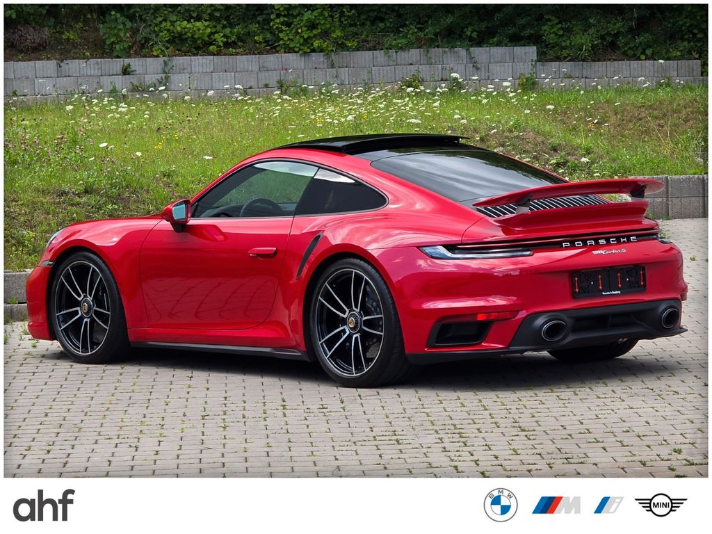 Porsche 992 2024