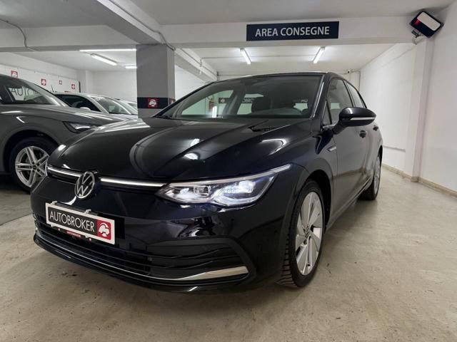 Volkswagen Golf 2021