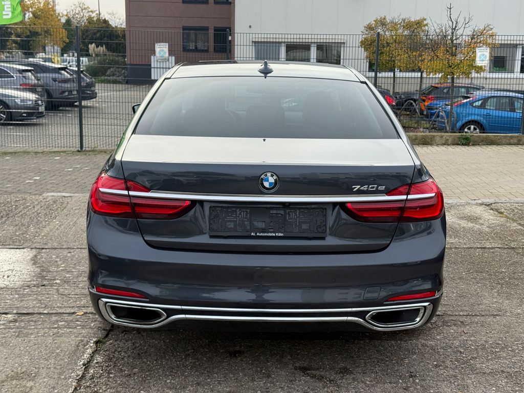 BMW 740 2017