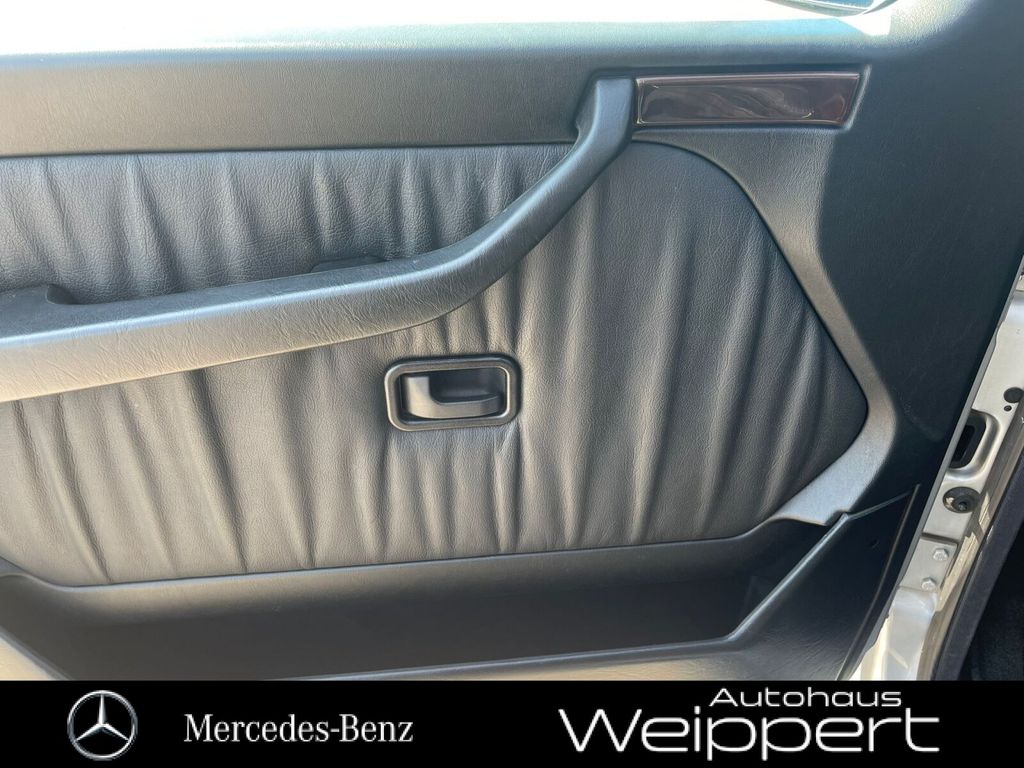 Mercedes-Benz G 320 2000