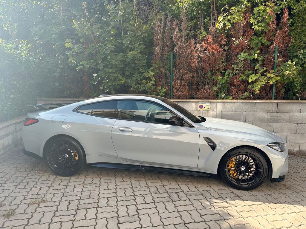 BMW M4 2022
