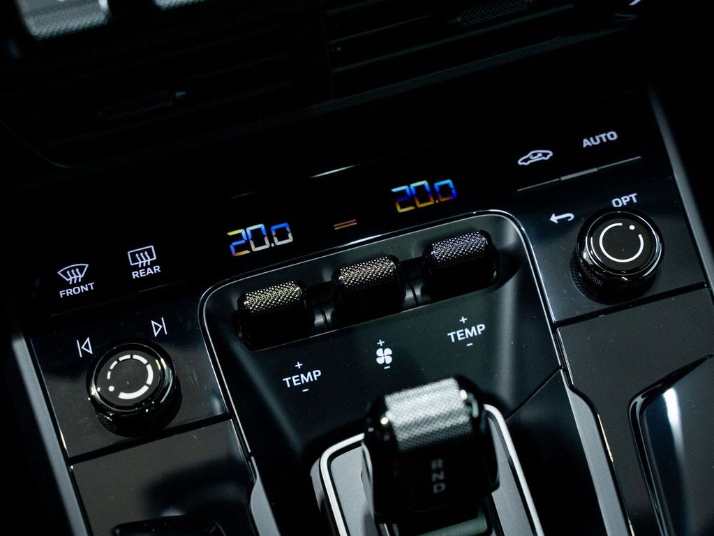 Porsche 992 2025