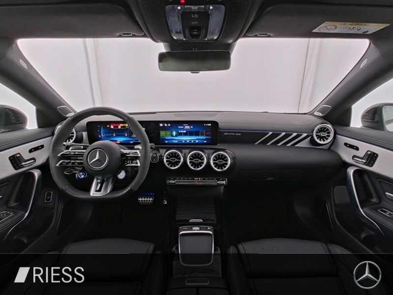 Mercedes-Benz CLA 45 AMG 2024