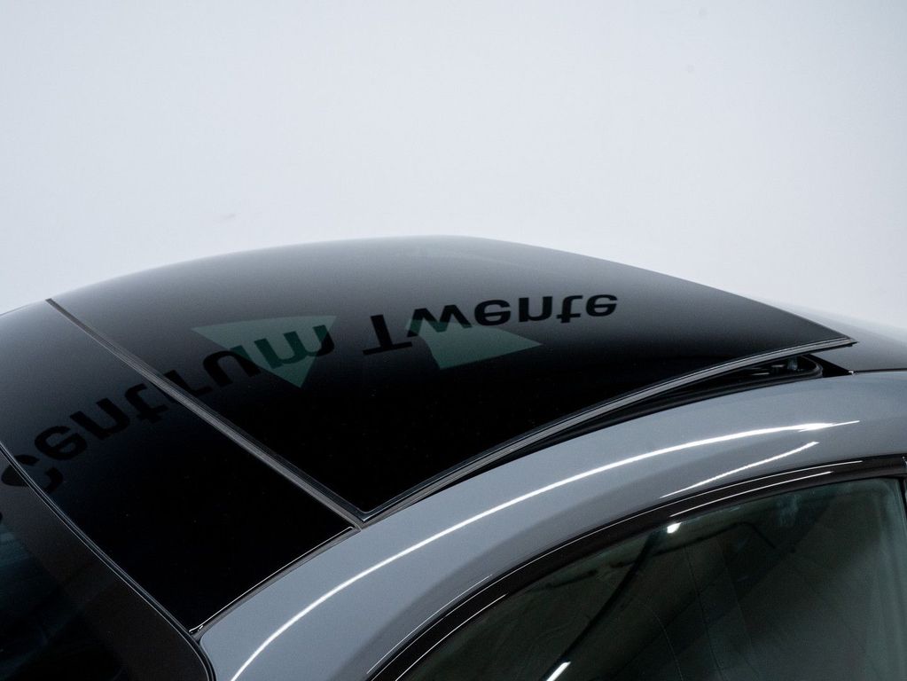 Porsche 992 2025