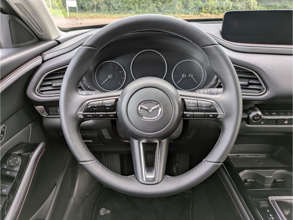 Mazda CX-30 2025