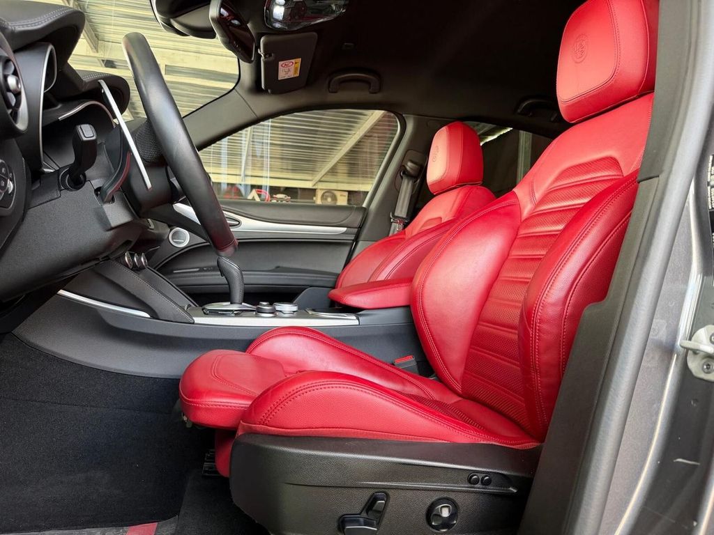 Alfa Romeo Stelvio 2022