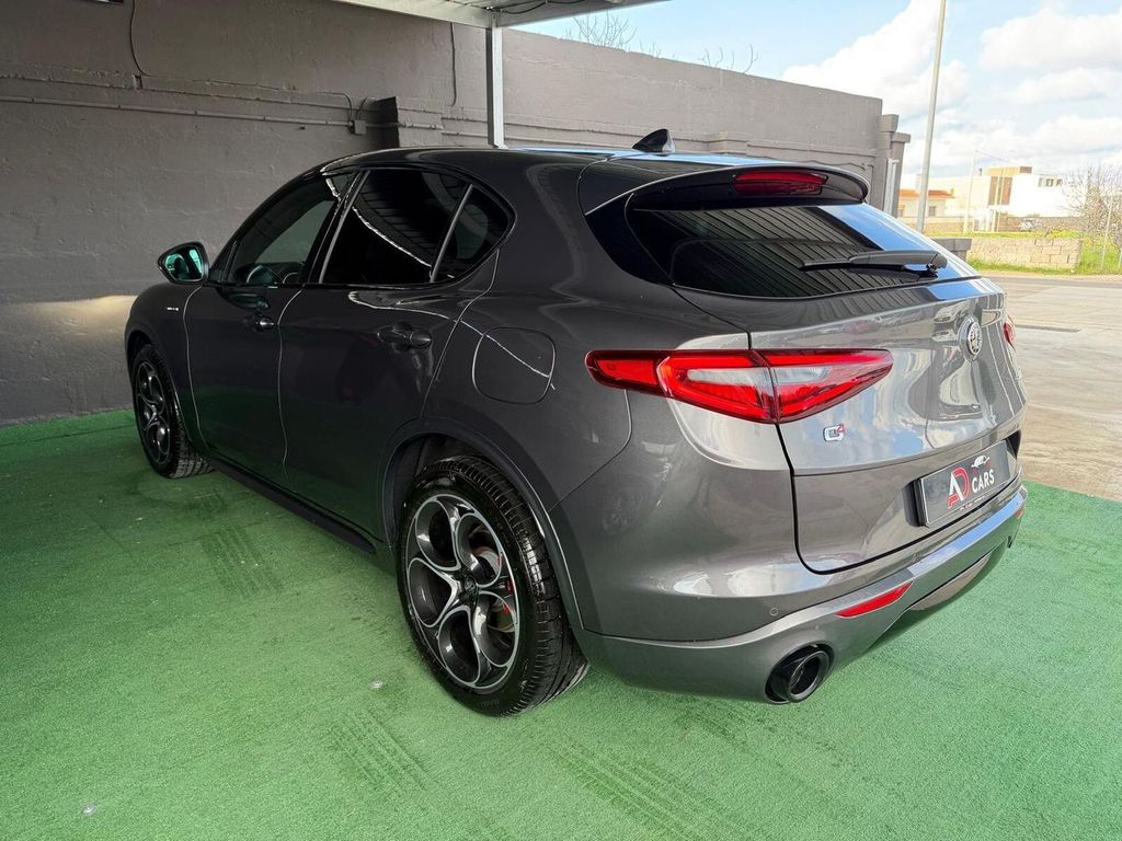 Alfa Romeo Stelvio 2022