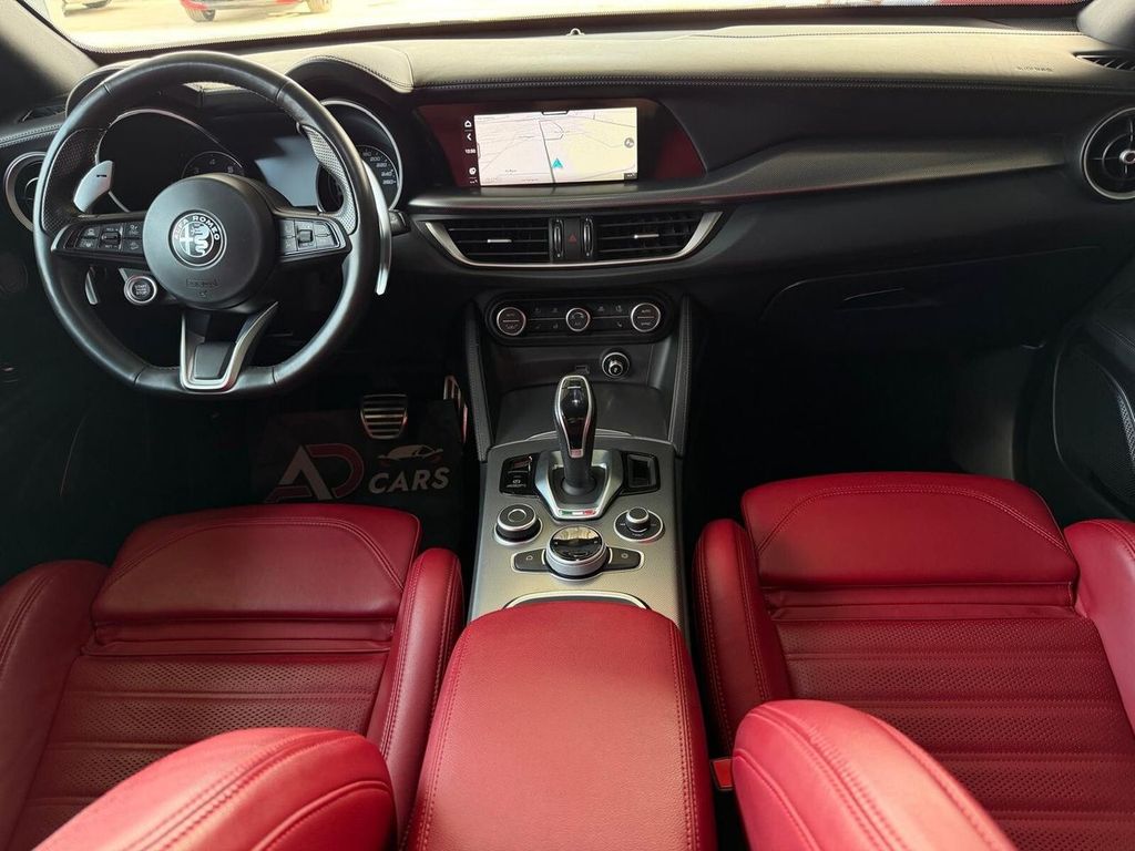 Alfa Romeo Stelvio 2022