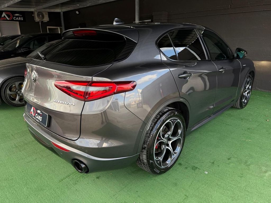 Alfa Romeo Stelvio 2022