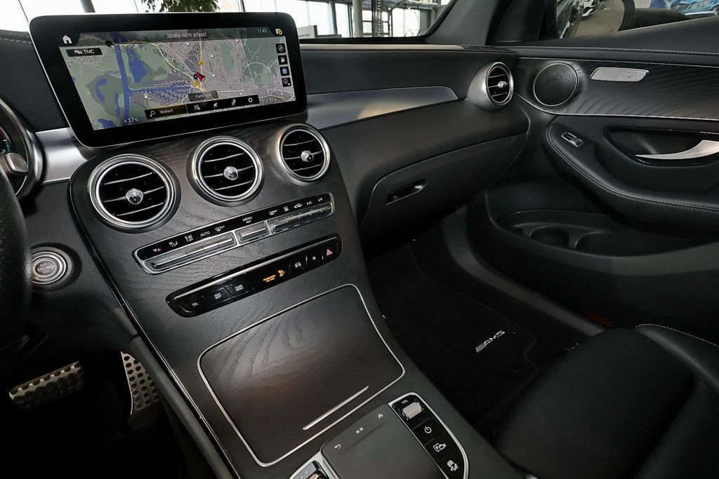 Mercedes-Benz GLC 300 2021