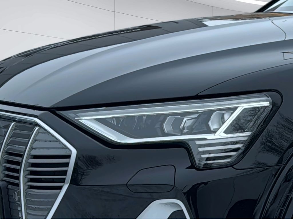 Audi e-tron 2022