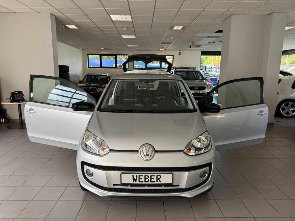Volkswagen up! 2014