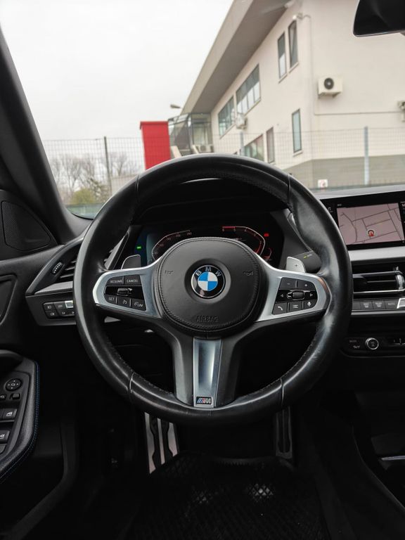 BMW 220 2021