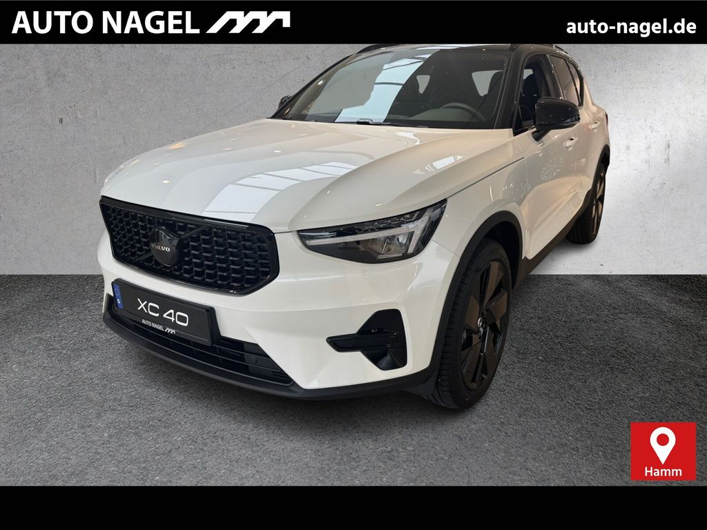Volvo XC40 2025