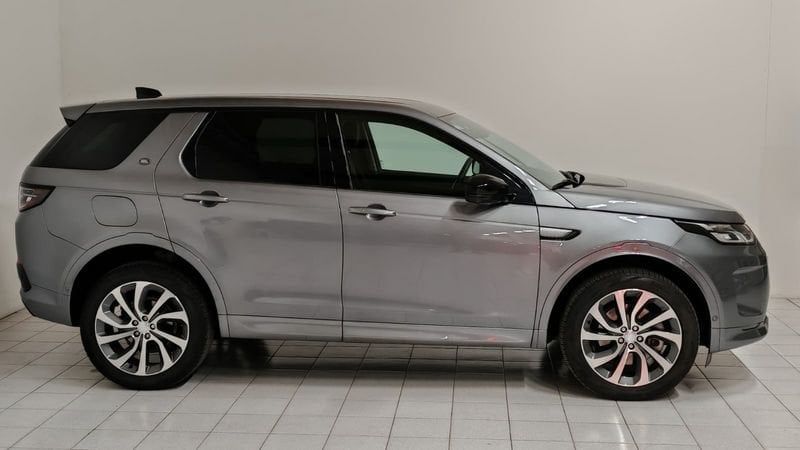 Land Rover Discovery Sport 2024