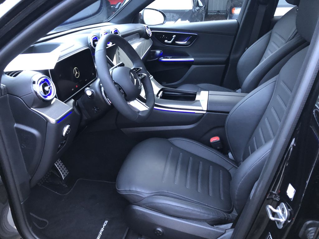 Mercedes-Benz GLC 300 2025