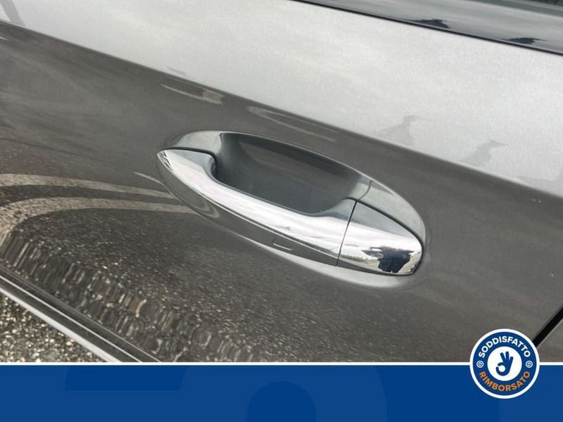 Mercedes-Benz A 180 2026