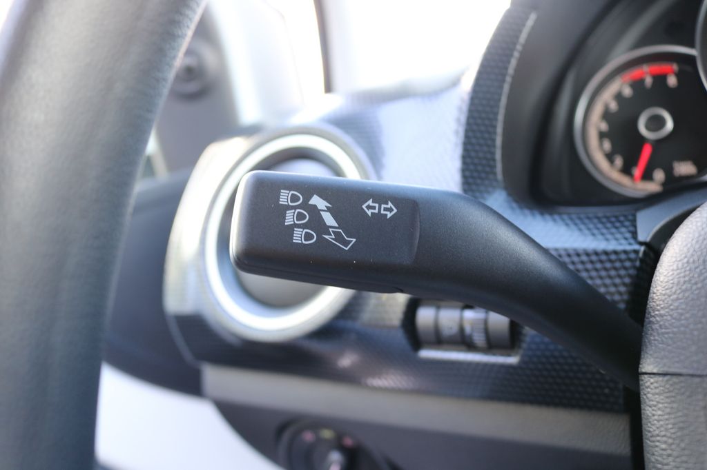 Volkswagen up! 2021
