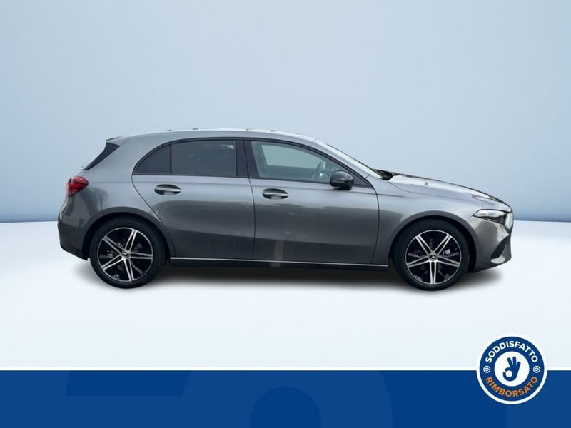 Mercedes-Benz A 180 2026