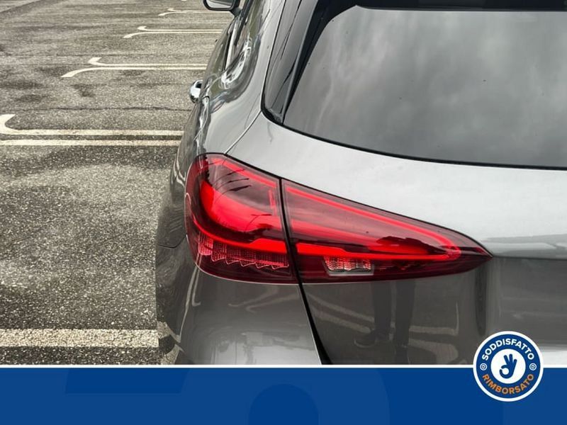 Mercedes-Benz A 180 2026