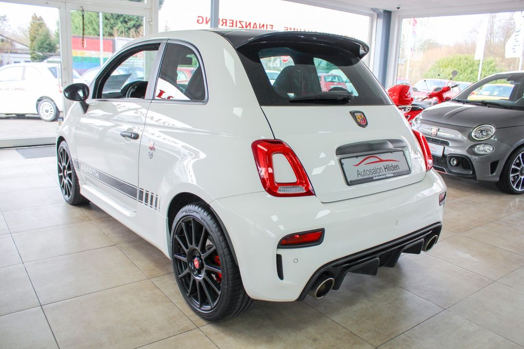 Abarth 595 2021