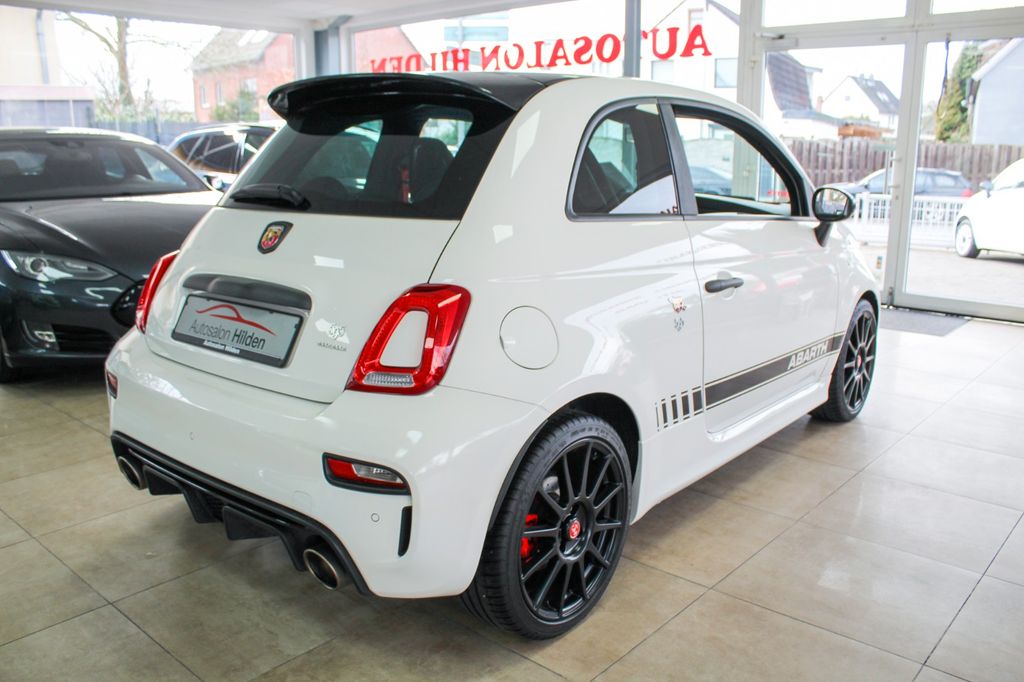 Abarth 595 2021