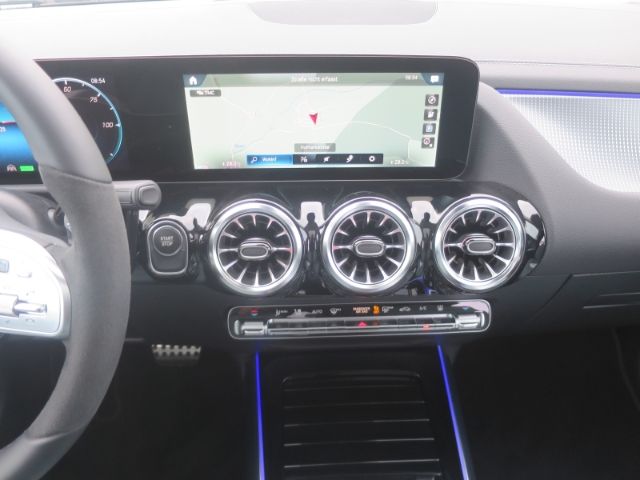 Mercedes-Benz EQA 2023