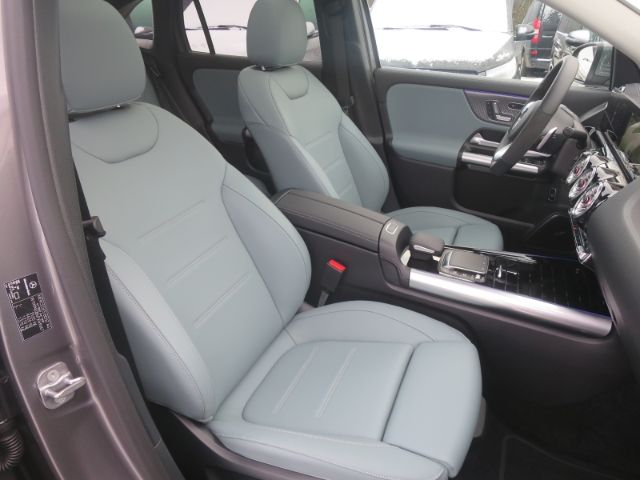 Mercedes-Benz EQA 2023