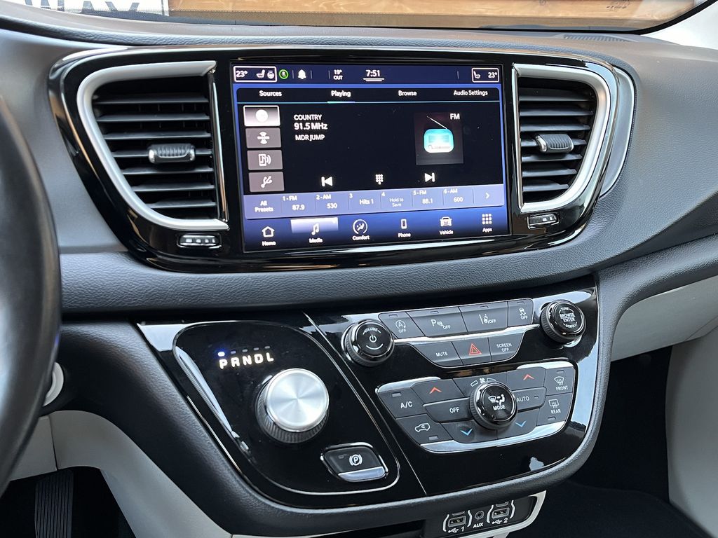 Chrysler Pacifica 2021