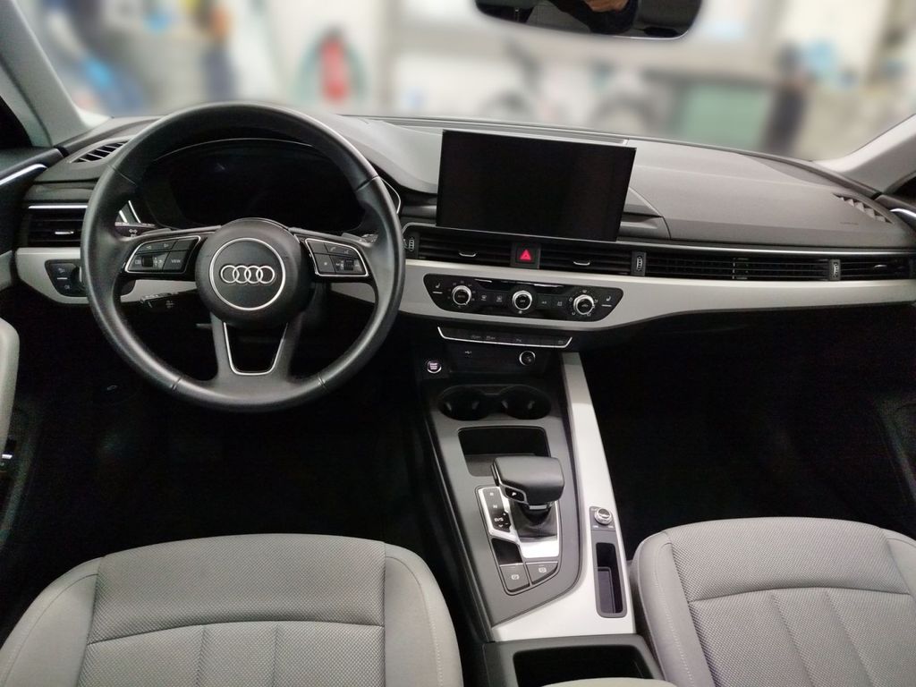 Audi A4 2022