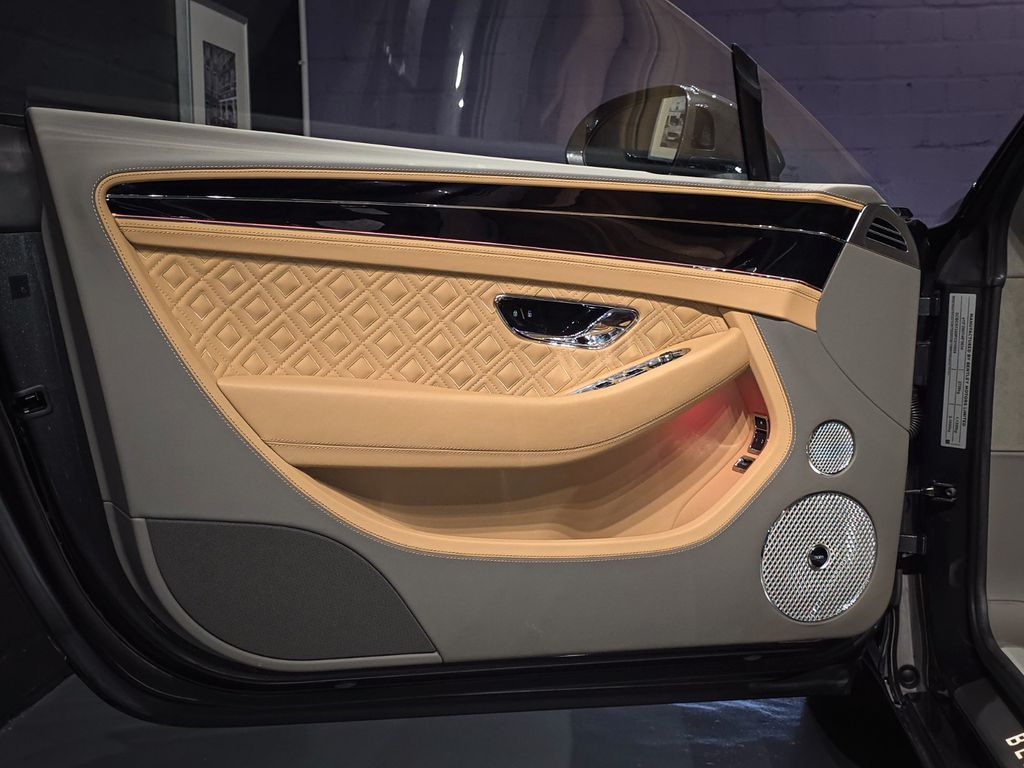 Bentley Continental GT 2023