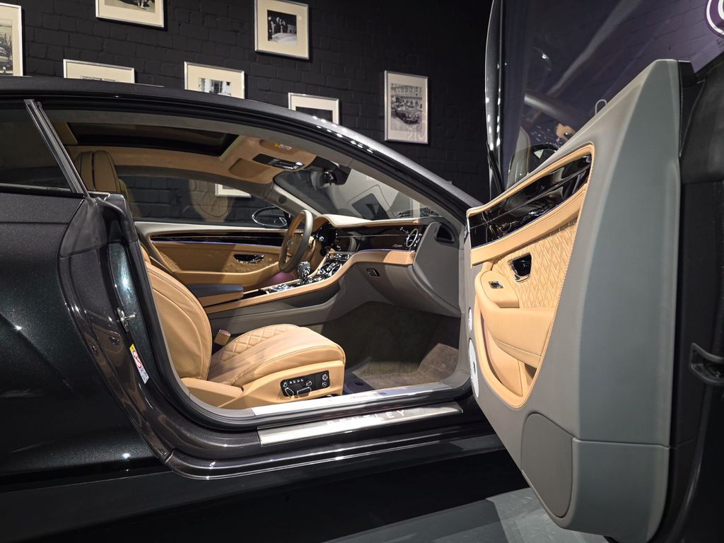 Bentley Continental GT 2023