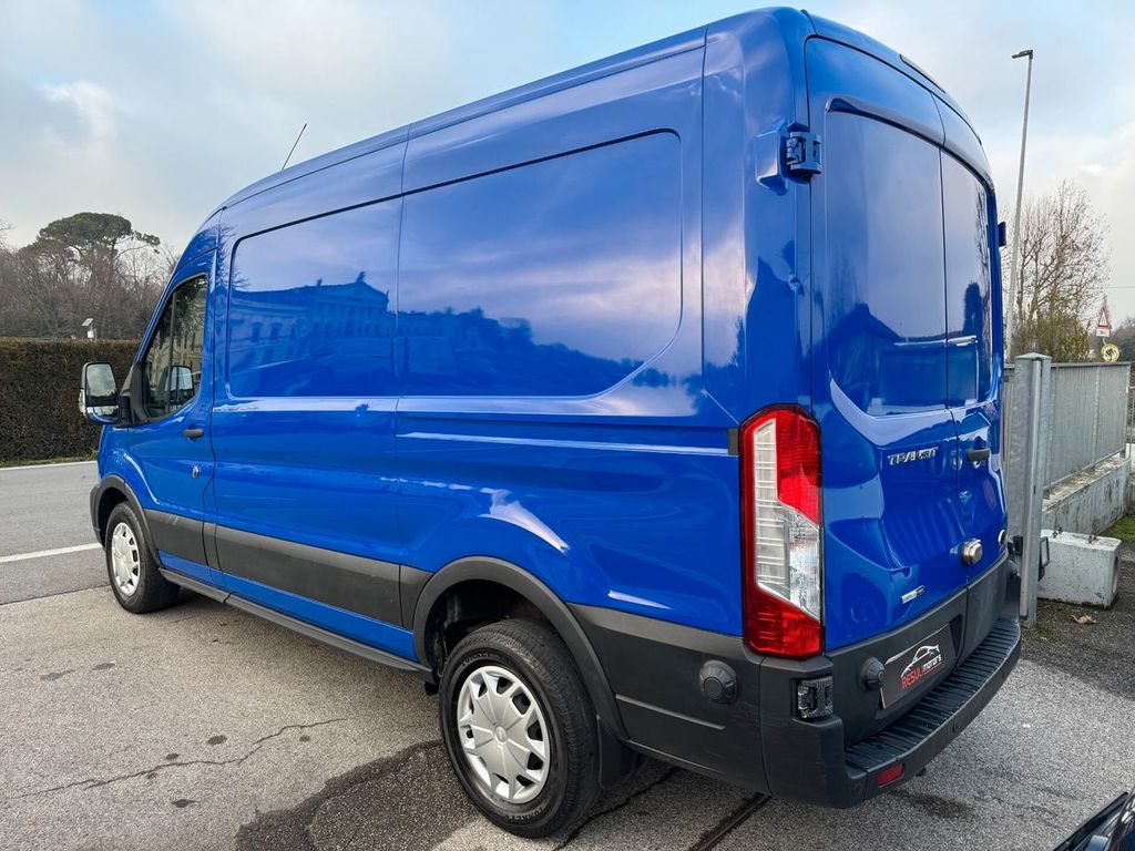 Ford Transit 2022