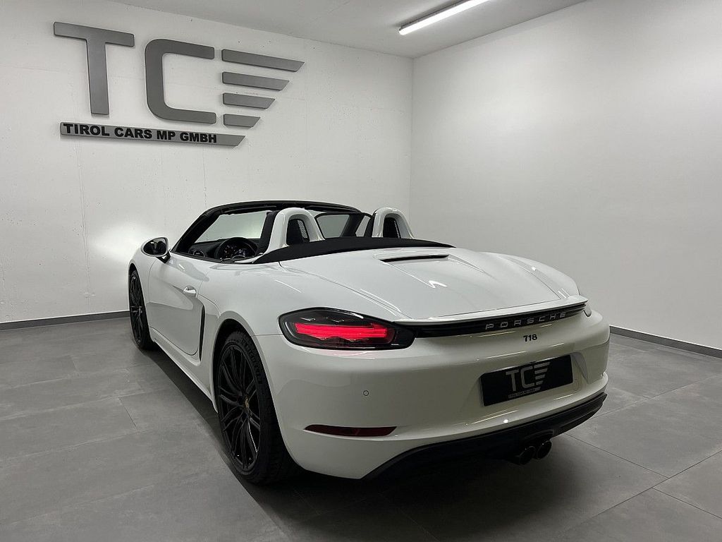 Porsche Boxster 2022