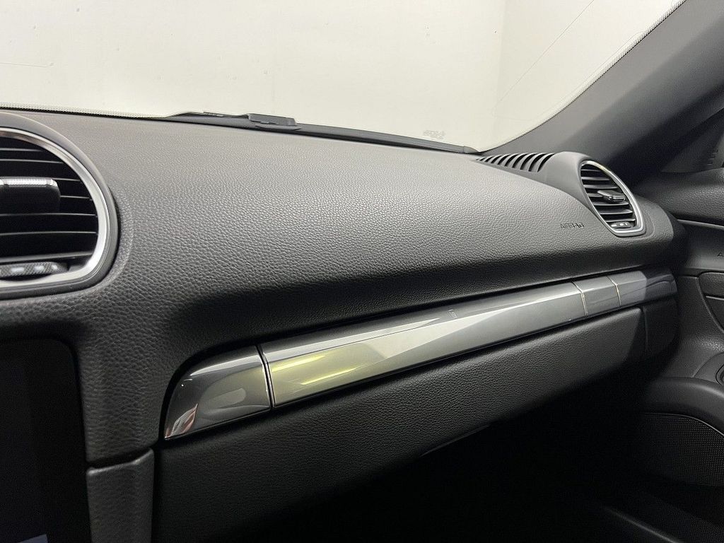 Porsche Boxster 2022