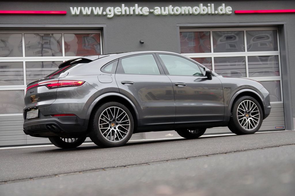 Porsche Cayenne 2021